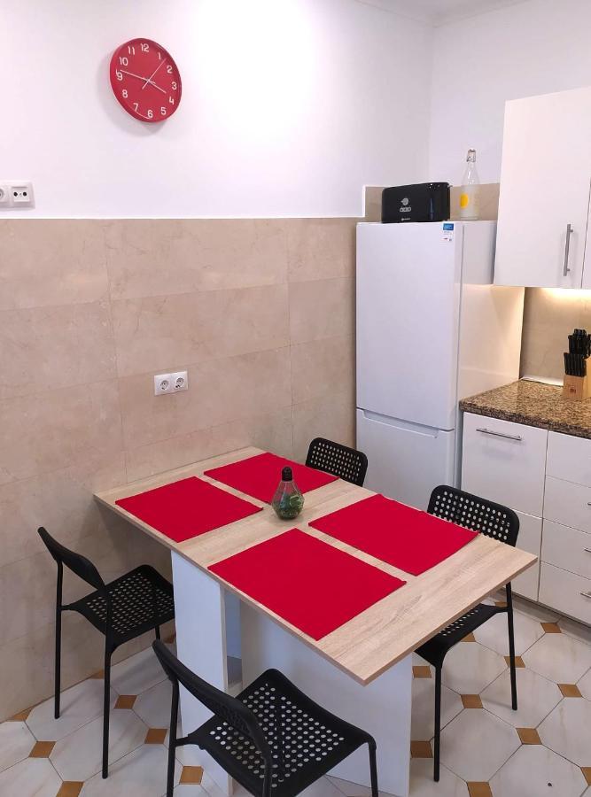 Amplio Apartamento Con Dos Patios Gijon Luaran gambar