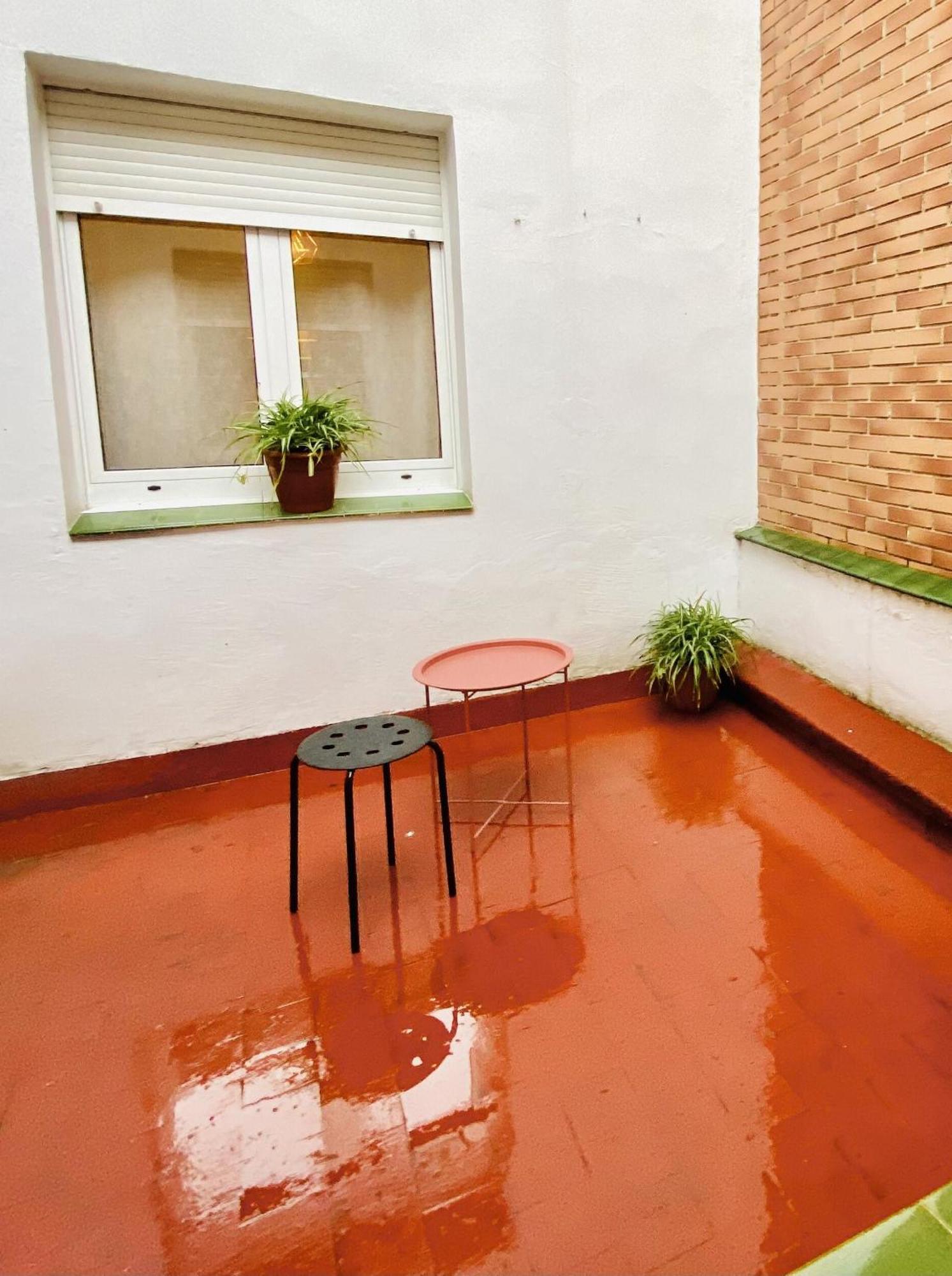 Amplio Apartamento Con Dos Patios Gijon Luaran gambar