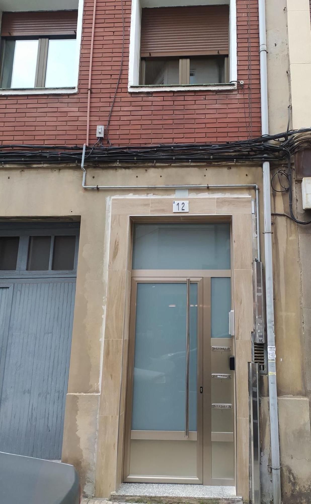 Amplio Apartamento Con Dos Patios Gijon Luaran gambar