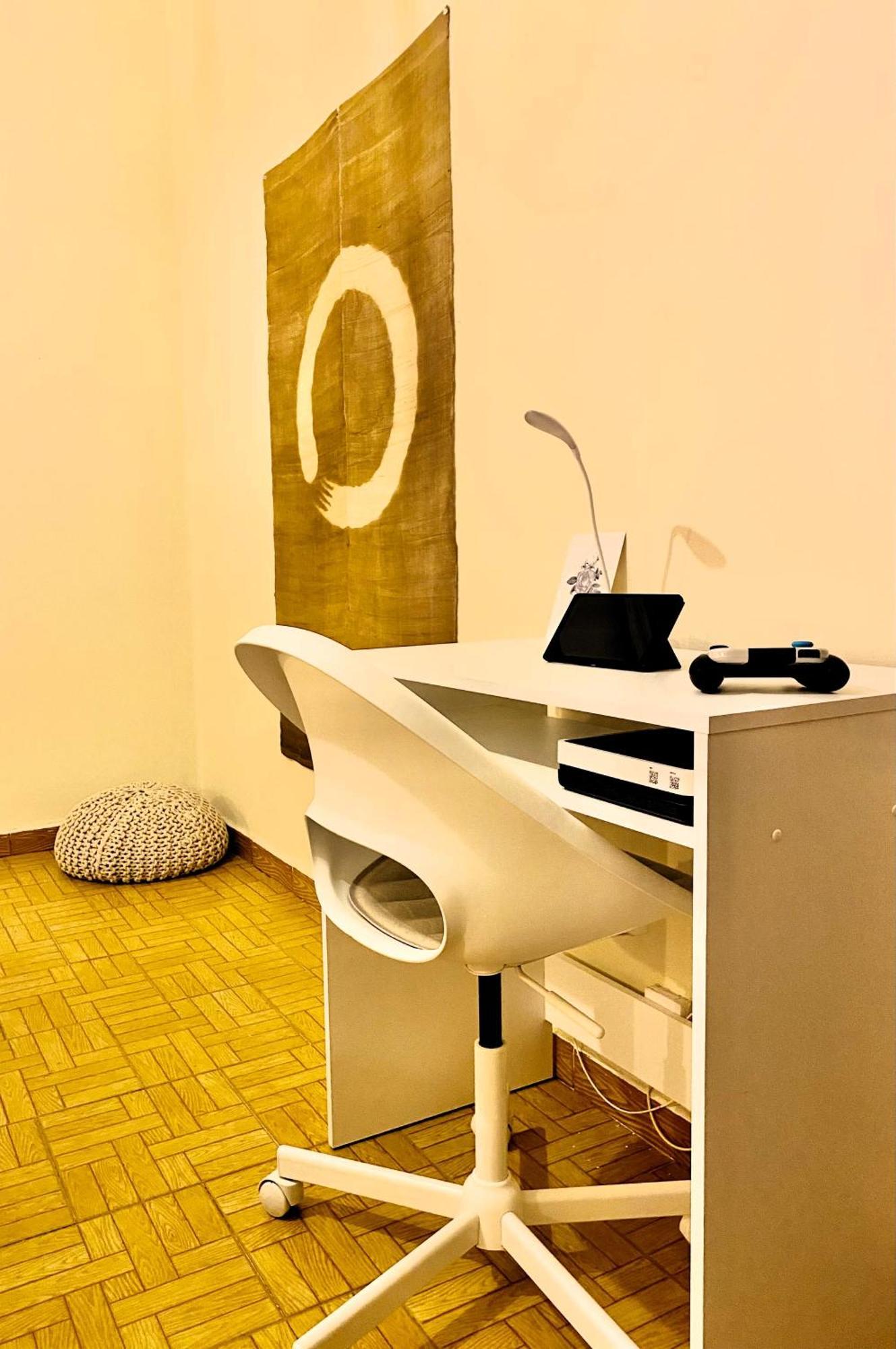 Amplio Apartamento Con Dos Patios Gijon Luaran gambar
