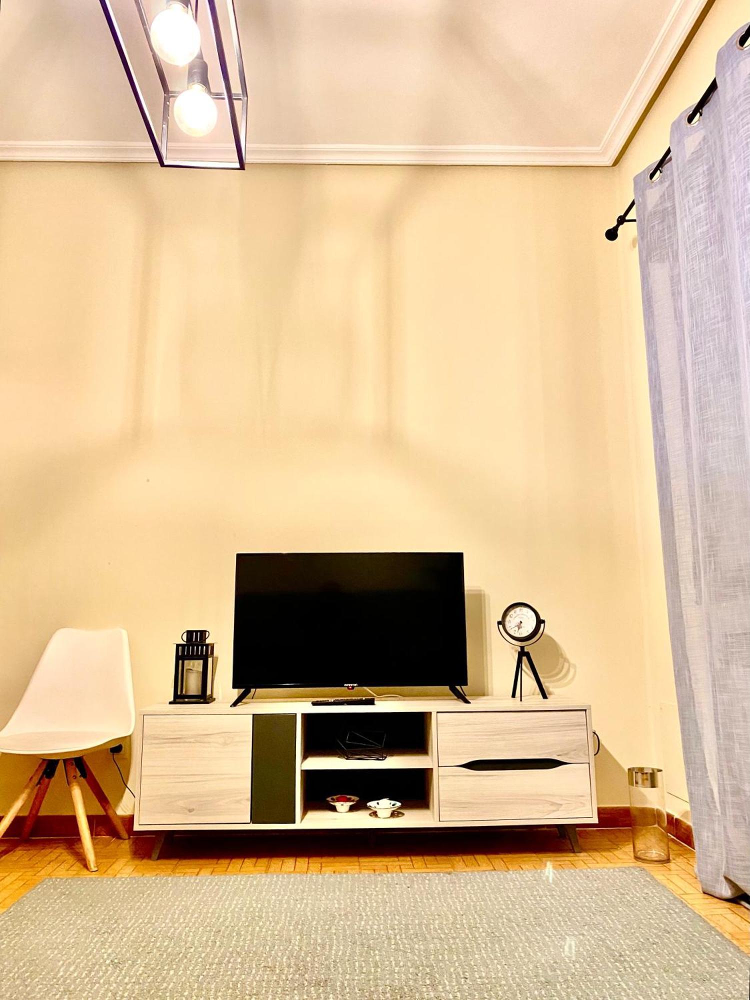 Amplio Apartamento Con Dos Patios Gijon Luaran gambar